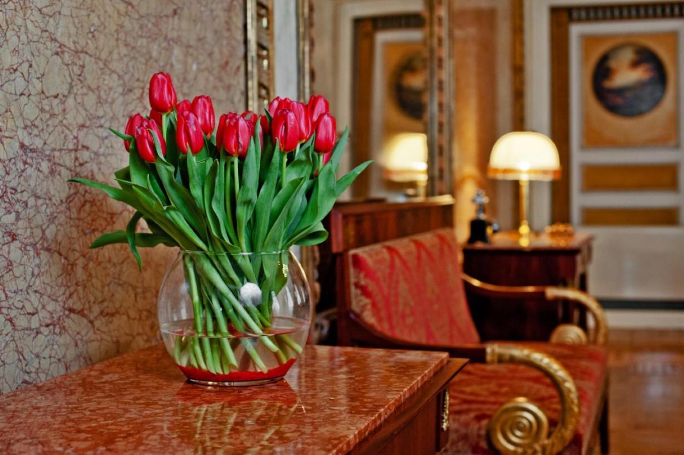 Palace Suite