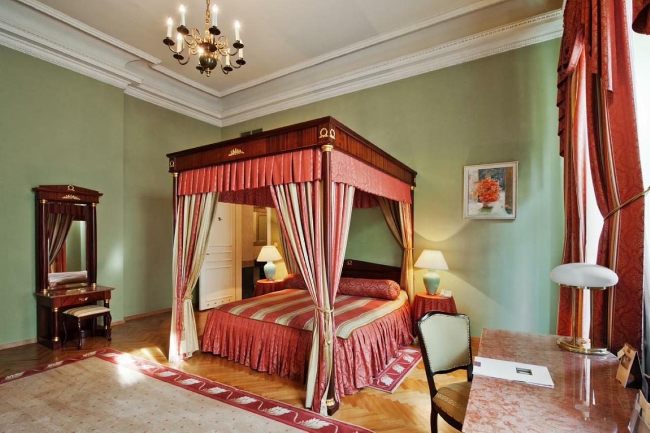Palace Suite